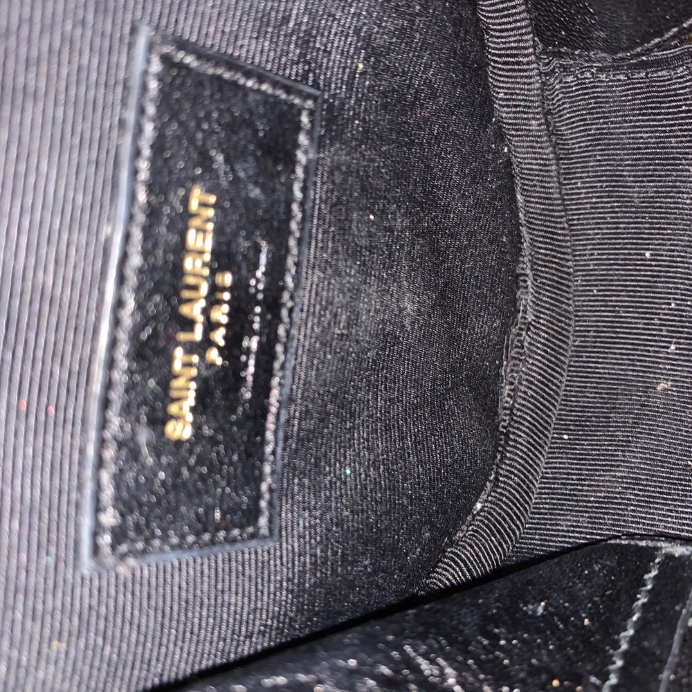 Saint Laurent Small Monogram Bubble Bag - Picture 4 of 5